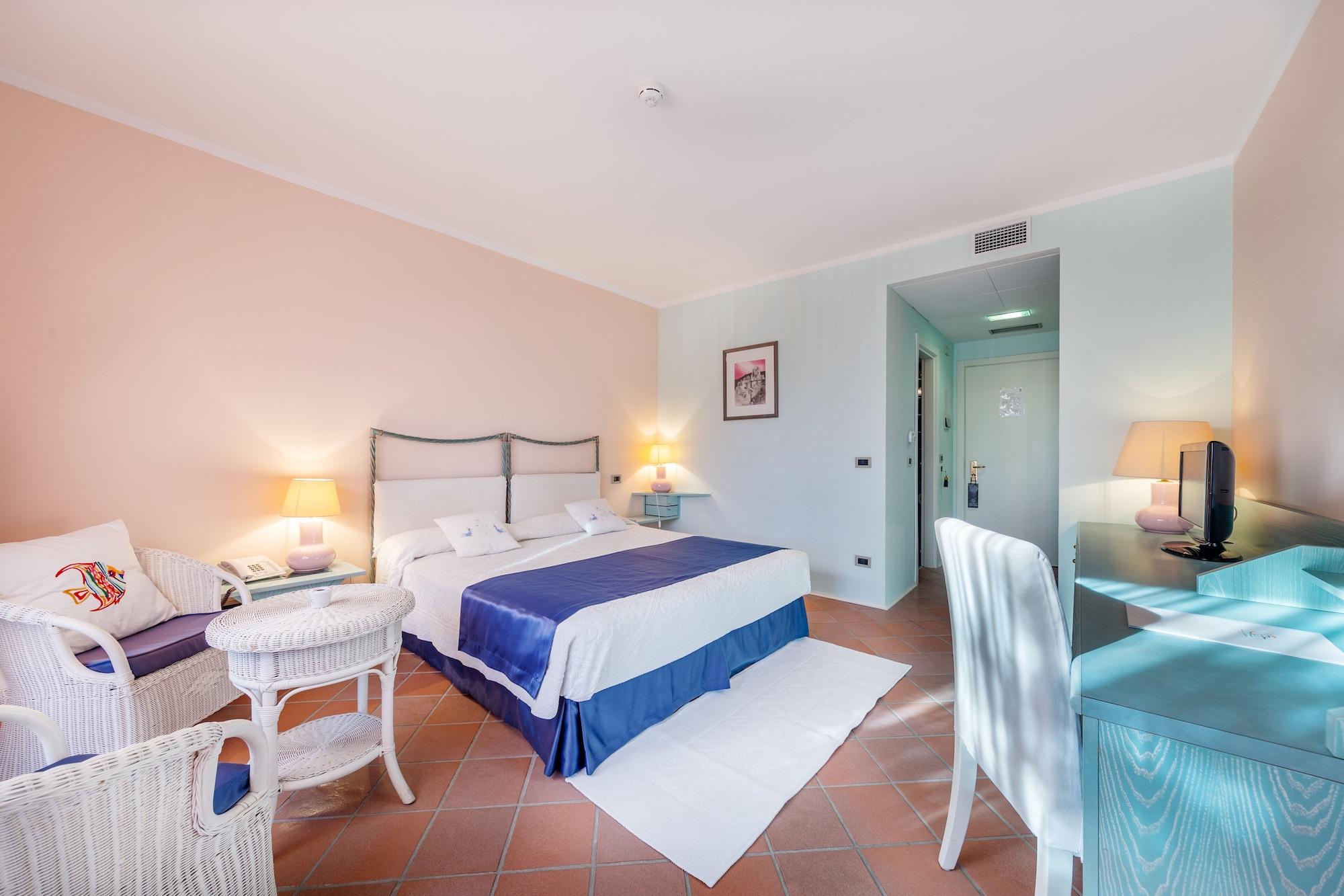 Hotel Luna Lughente Olbia Extérieur photo